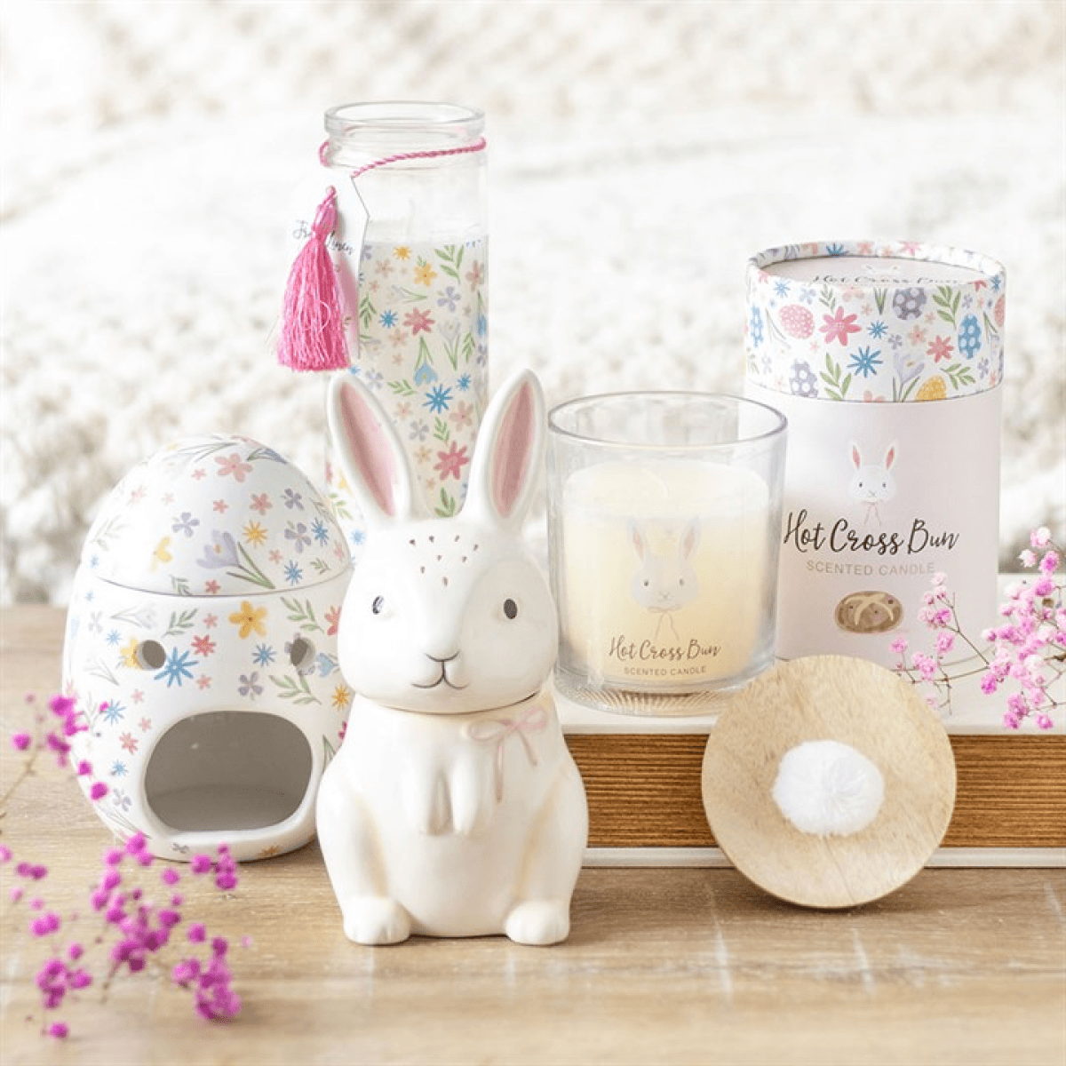 Hot Cross Bun Candle N/A
