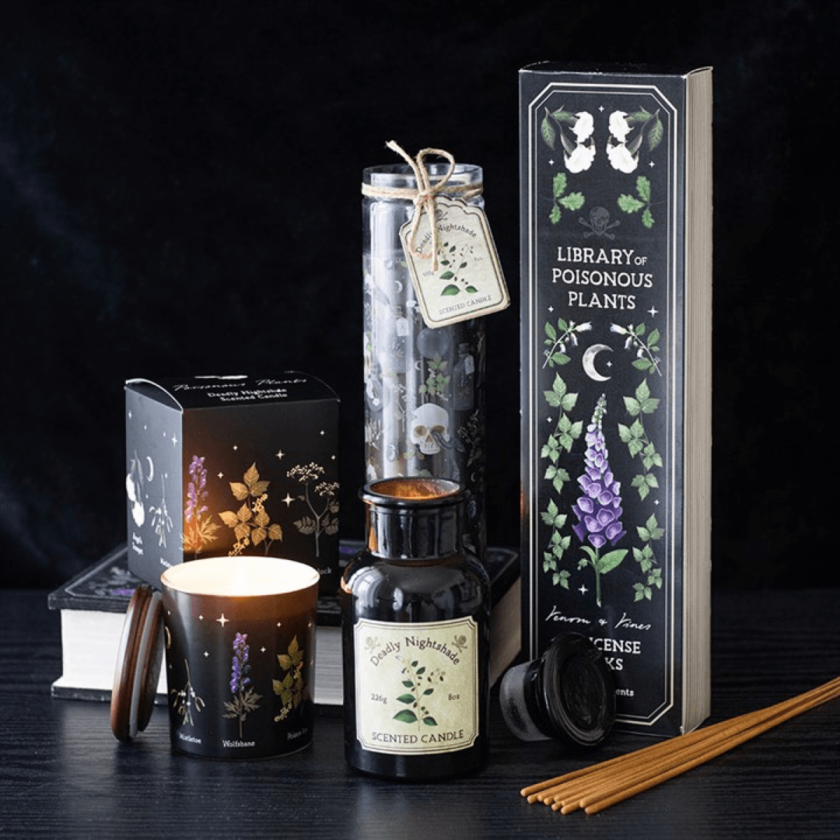 Deadly Nightshade Scented Candle N/A