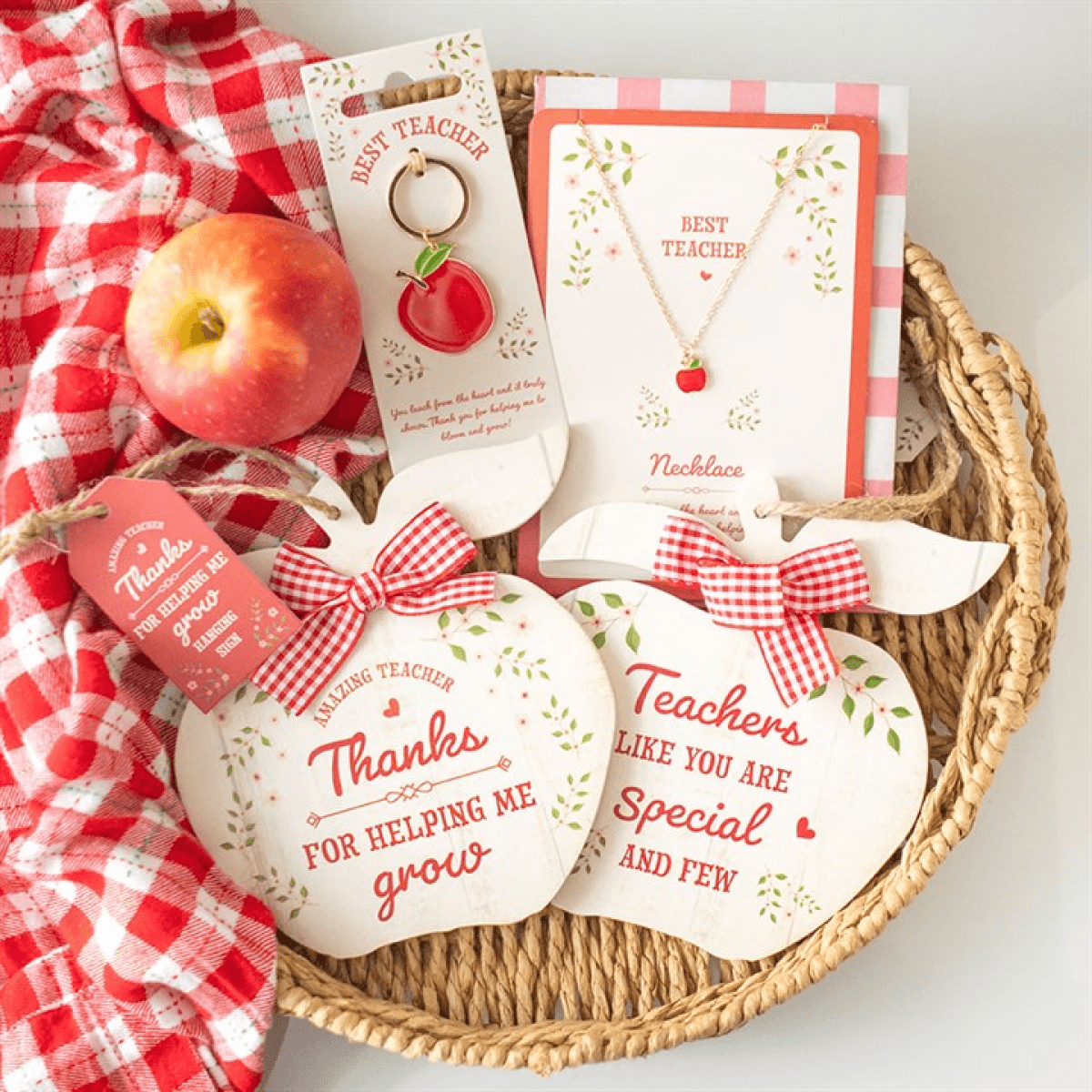 Best Teacher Apple Necklace on Greeting Card N/A