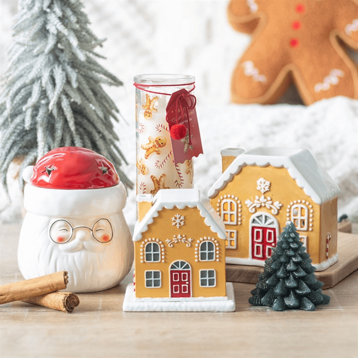 *Santa Claus Shaped Ceramic Oil Burner and Wax Warmer (12/24) N/A
