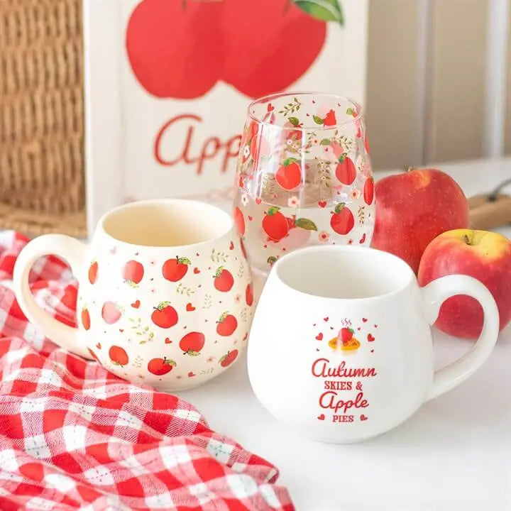 Rounded Mug collection featuring apple prints, perfect for cozy mornings and thoughtful gifts.
