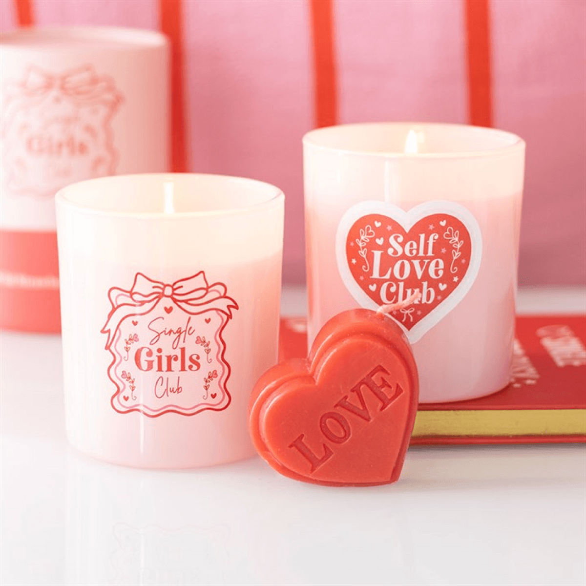 Red Love Heart Shaped Valentine's Day Candle N/A