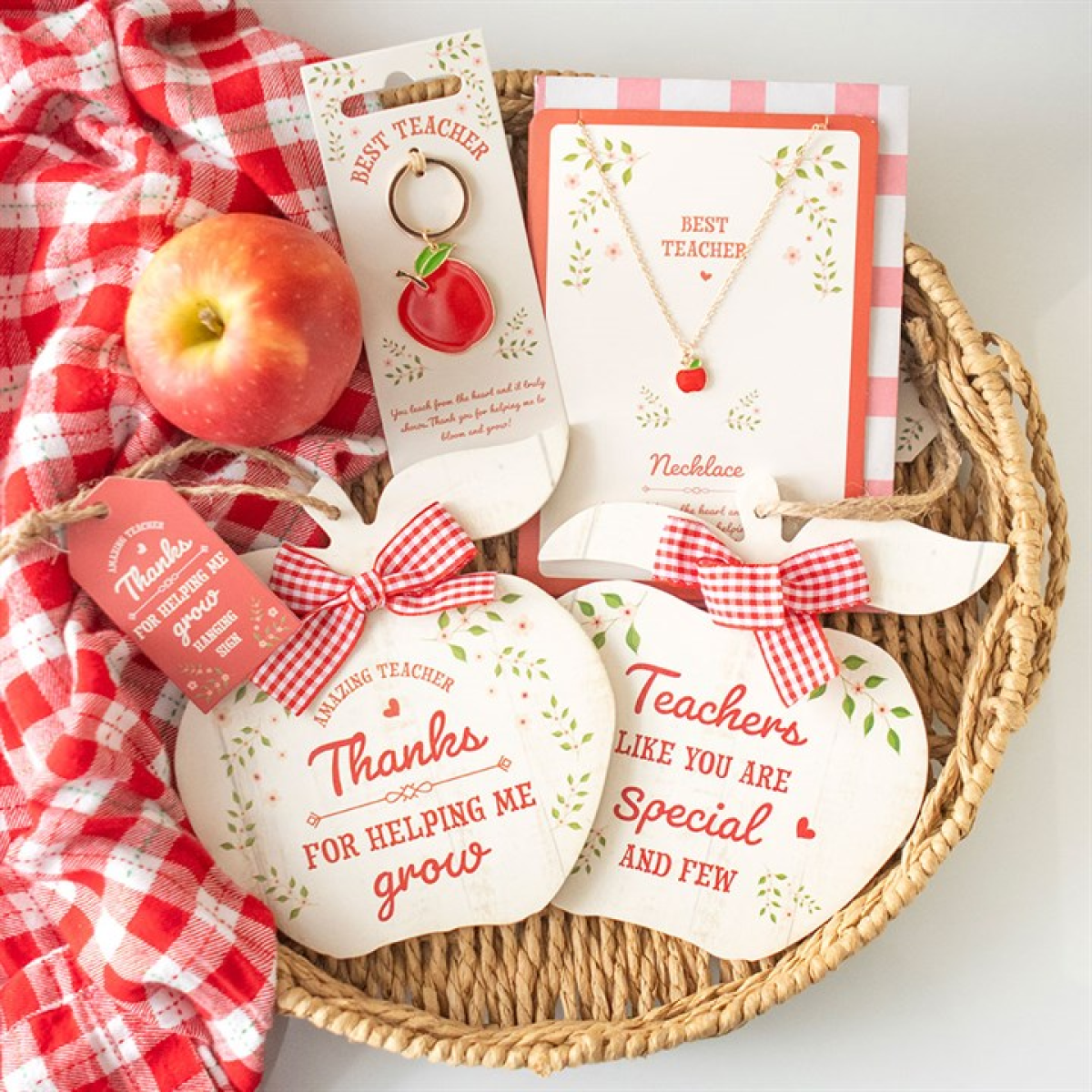 Best Teacher Apple Necklace on Greeting Card N/A