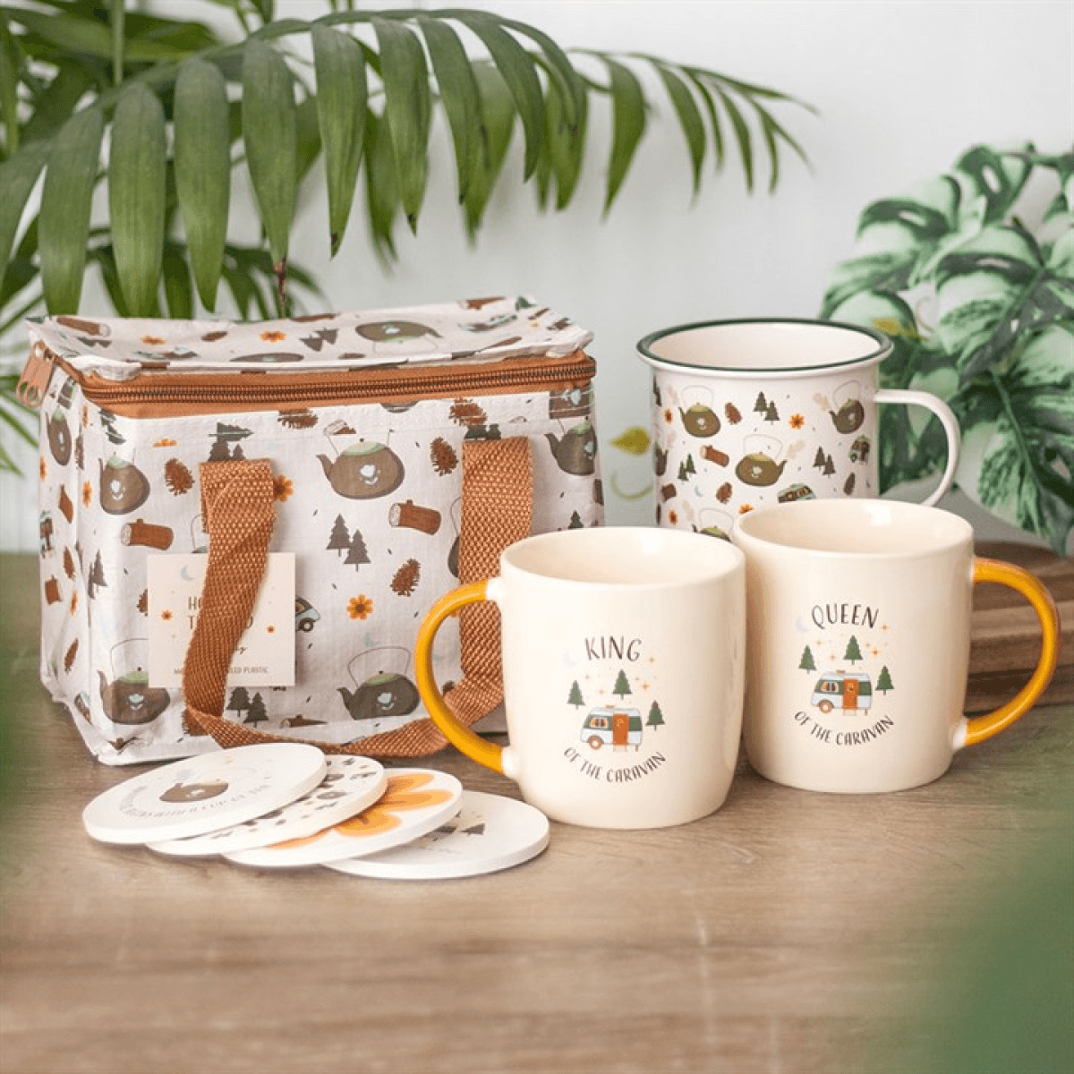 Camping King and Queen Couples Mug Set N/A