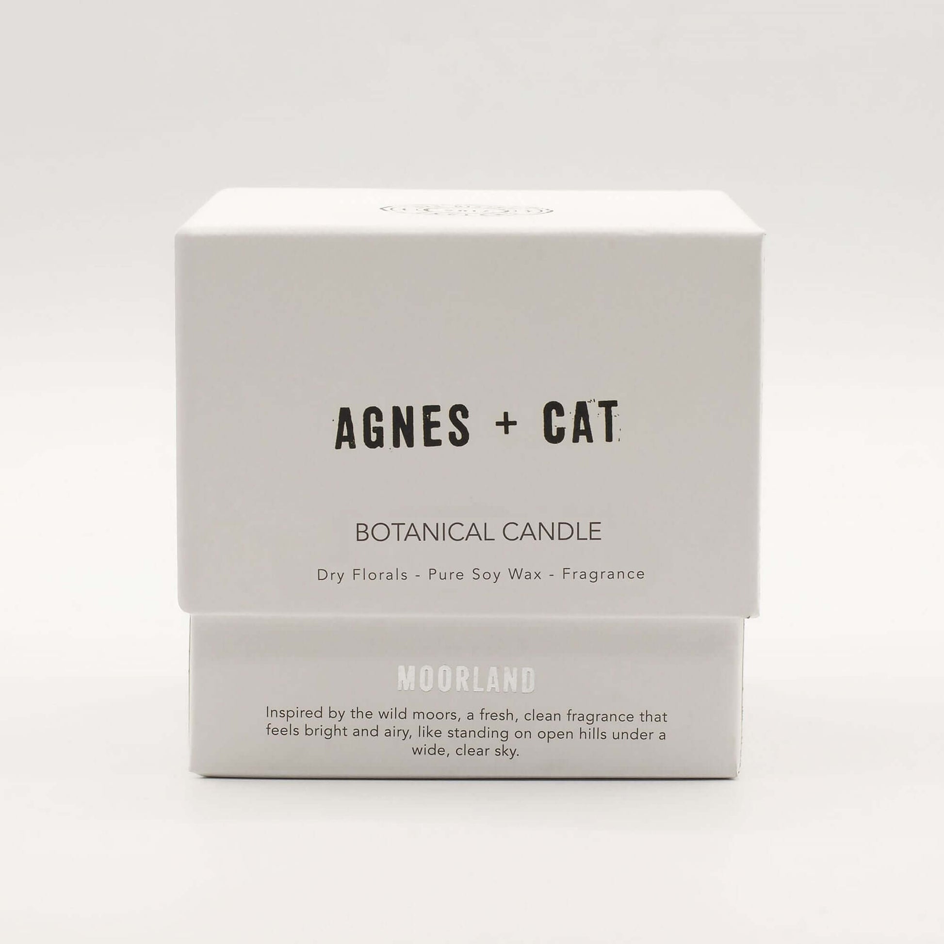 Agnes + Cat Botanical Soy Wax Candle - Moorland
