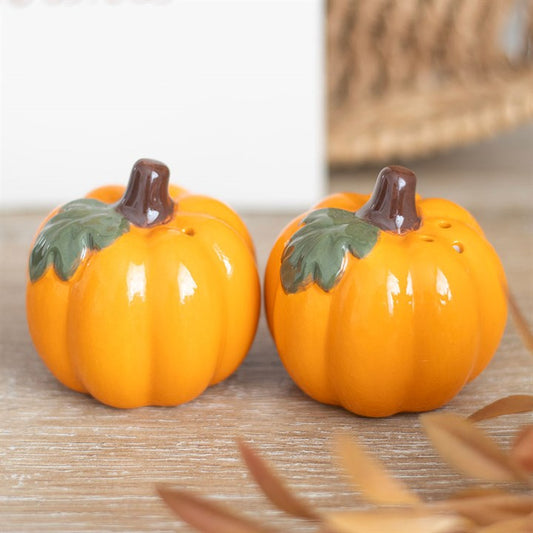 Pumpkin Salt & Pepper Shakers – Ceramic Autumn & Halloween Tableware-Sociodigi