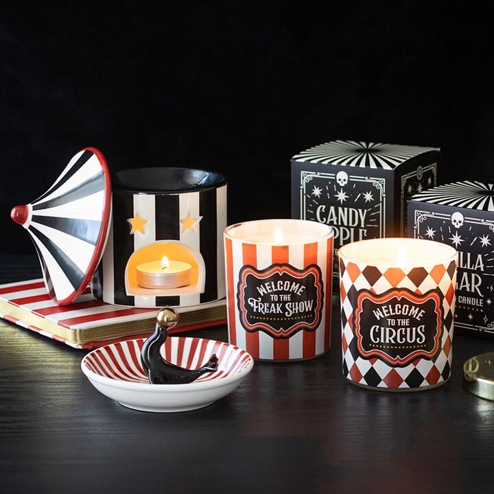 Freak Show Candy Apple Candle