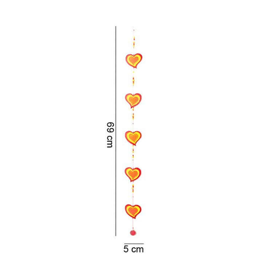 Decorative string with heart-shaped ornaments and measurement details on a white background