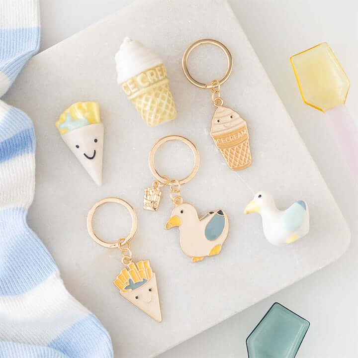 Set of 24 Seagull and Ice Cream Token Gifts in Display N/A