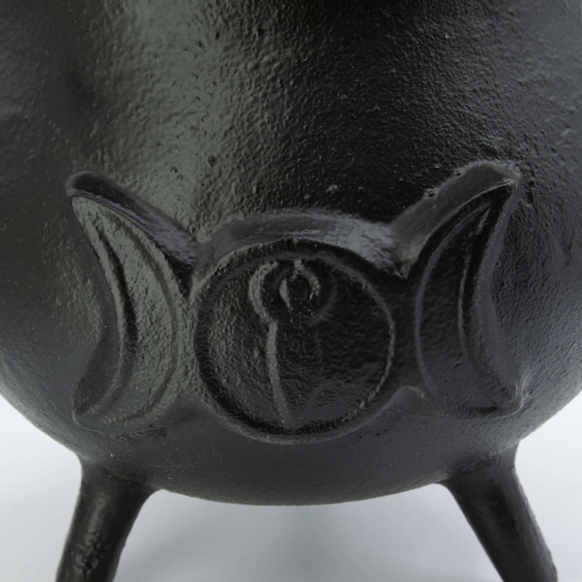 Extra Huge Cast Iron Cauldron with Triple Moon 23x18cm (at least 4kg)