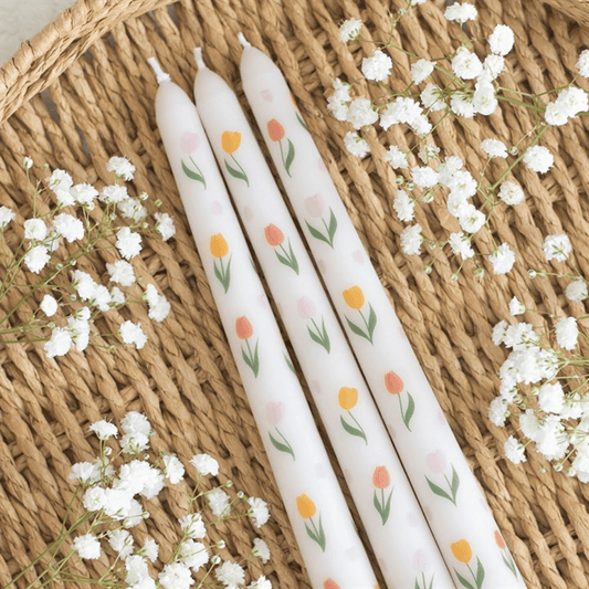 Set of 3 Tulip Print Taper Candles N/A