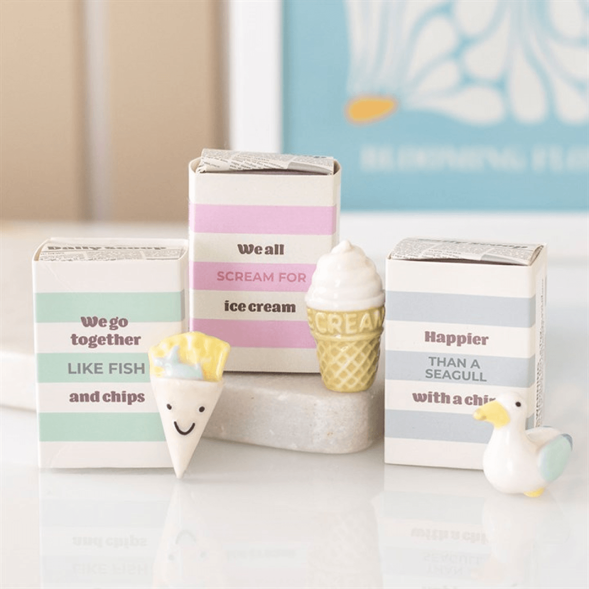 Set of 24 Seagull and Ice Cream Token Gifts in Display N/A